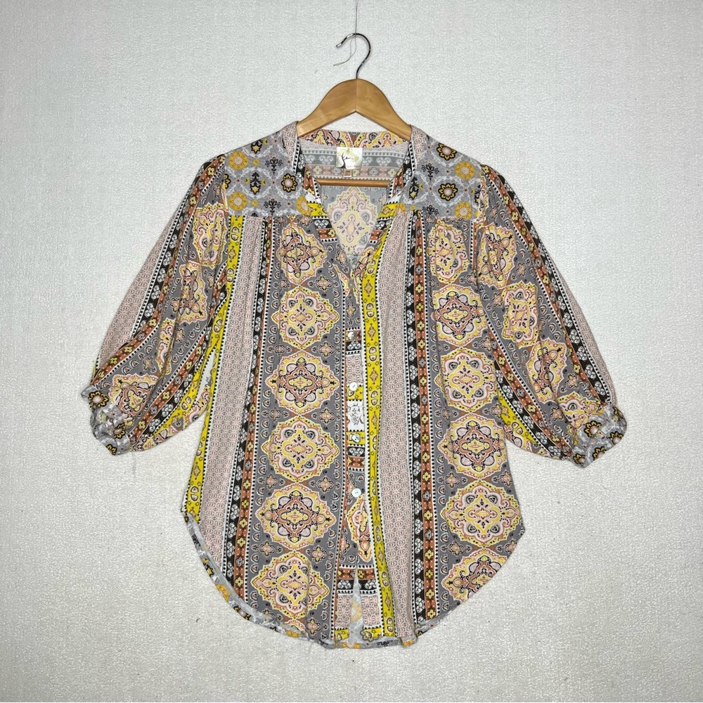 Anthropologie Fig Flower Gray Yellow Geometric Rayon Womens Blouse Size M - Picture 1 of 6